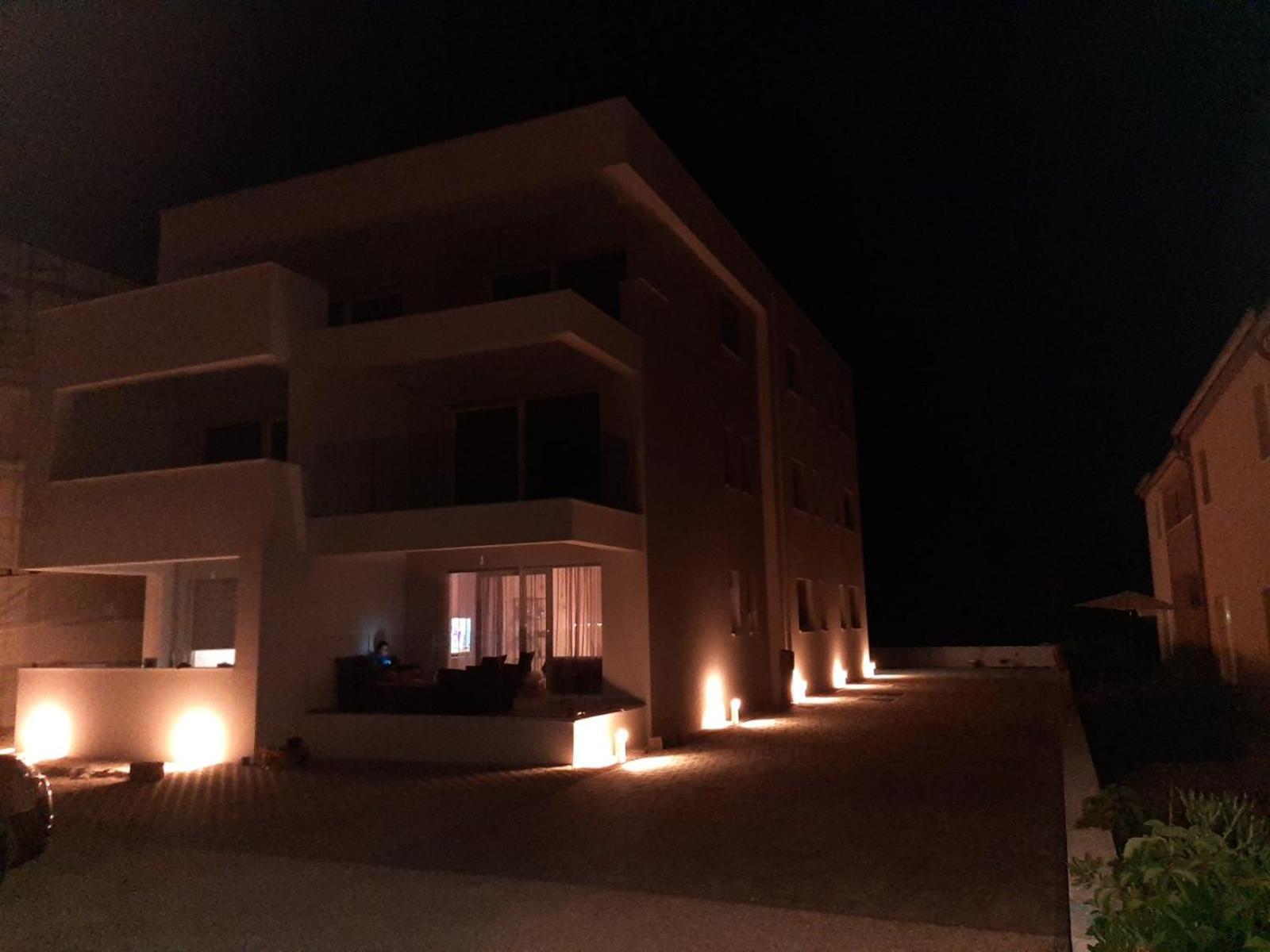 B & R Summer Breeze Apartments Nin Kültér fotó